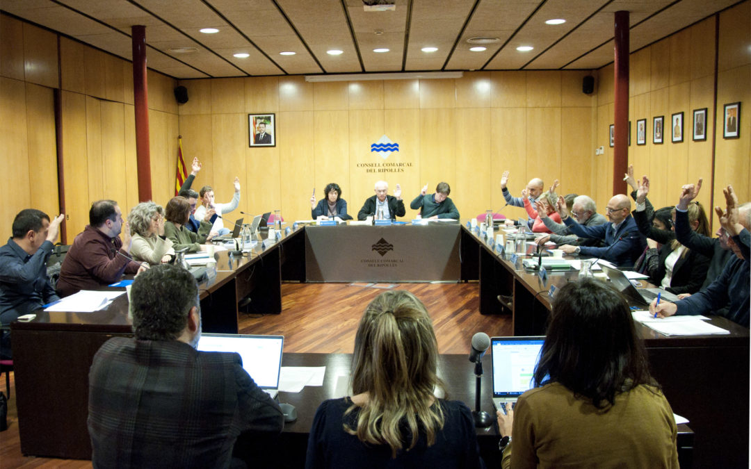 El Consell Comarcal del Ripollès renova amb Territori un conveni dotat amb 233.000 euros per reforçar l’oferta de transport públic